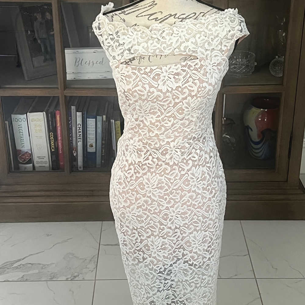 Chic White Lace Dress